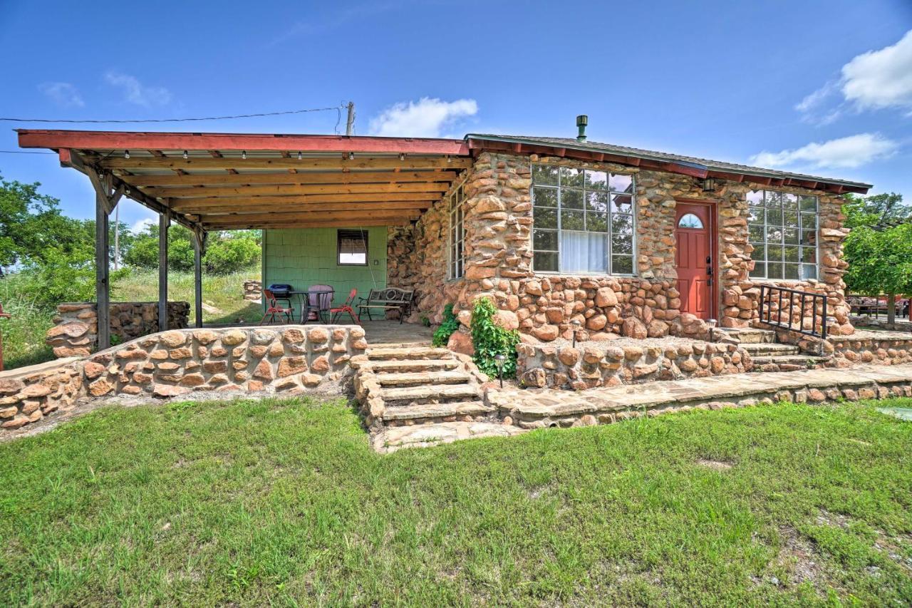 Enchanting Hilltop Cottage In Medicine Park! Zewnętrze zdjęcie